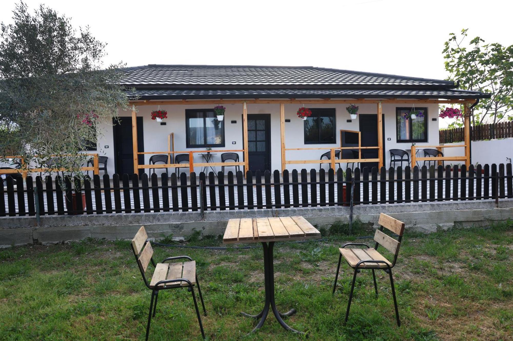 Olive Oasis Studio Berat Exterior foto