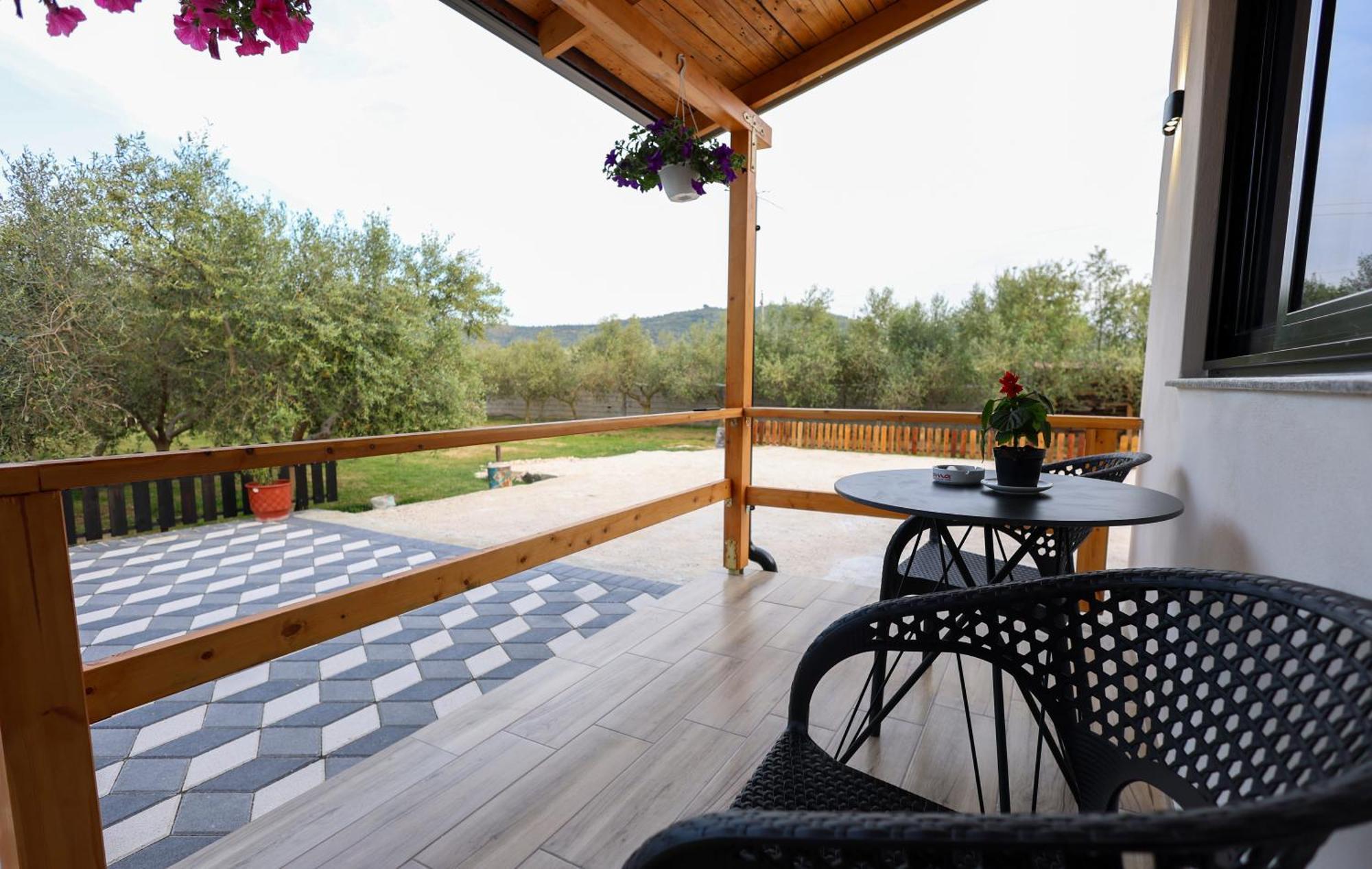 Olive Oasis Studio Berat Exterior foto