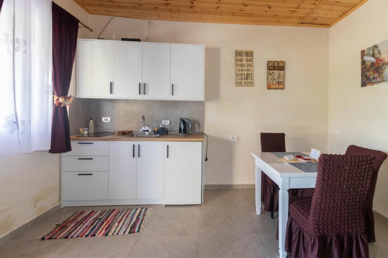Olive Oasis Studio Berat Exterior foto