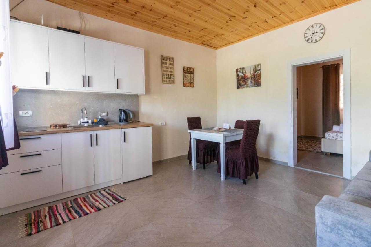 Olive Oasis Studio Berat Exterior foto
